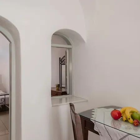 Πανσιόν Sweet Pop (adults Only) Φηρά